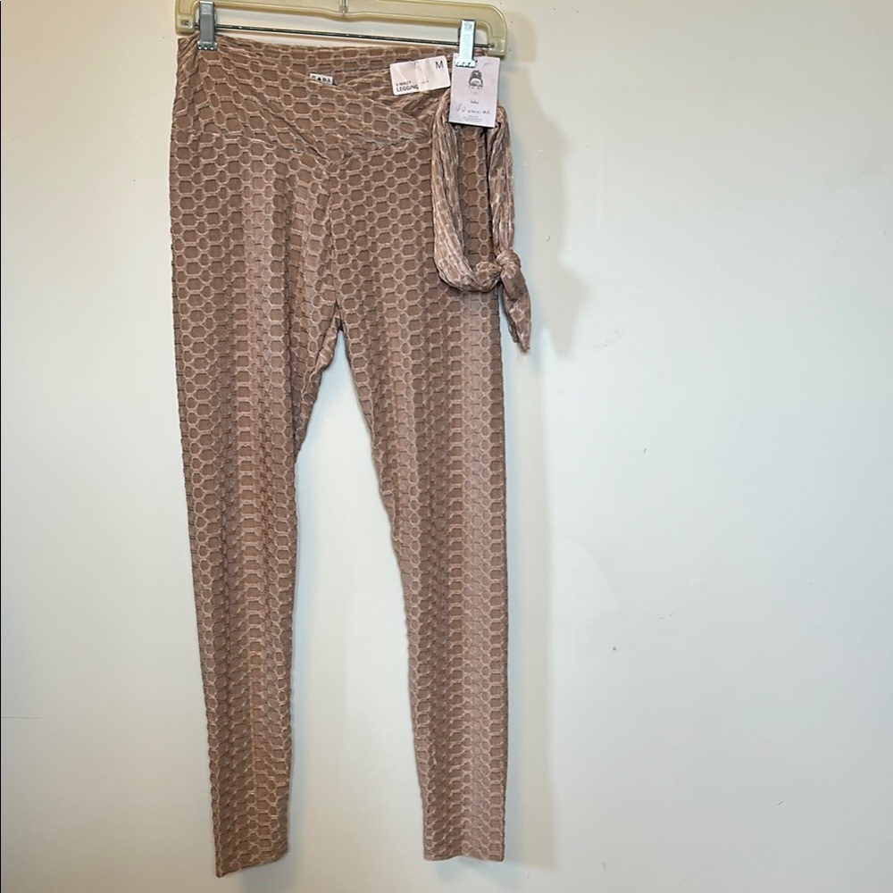 If It Were Me tan coloured, honeycomb print leggings &.matching headband size M